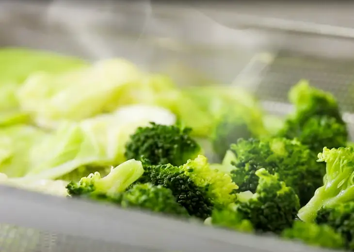 大阪関西万博　過熱水蒸気調理機が実現するサステナブルな食生活